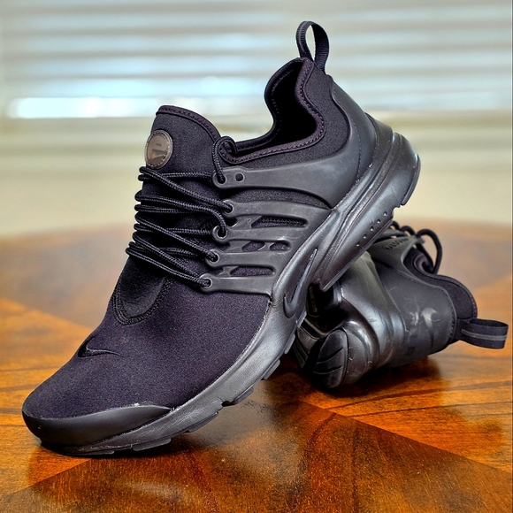 nike air presto triple